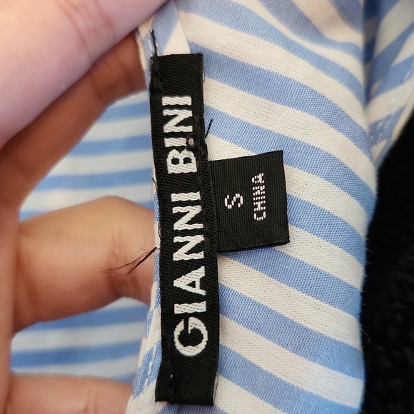 Gianni Bini Striped Layered Long Sleeve Top - Picture 4 of 5